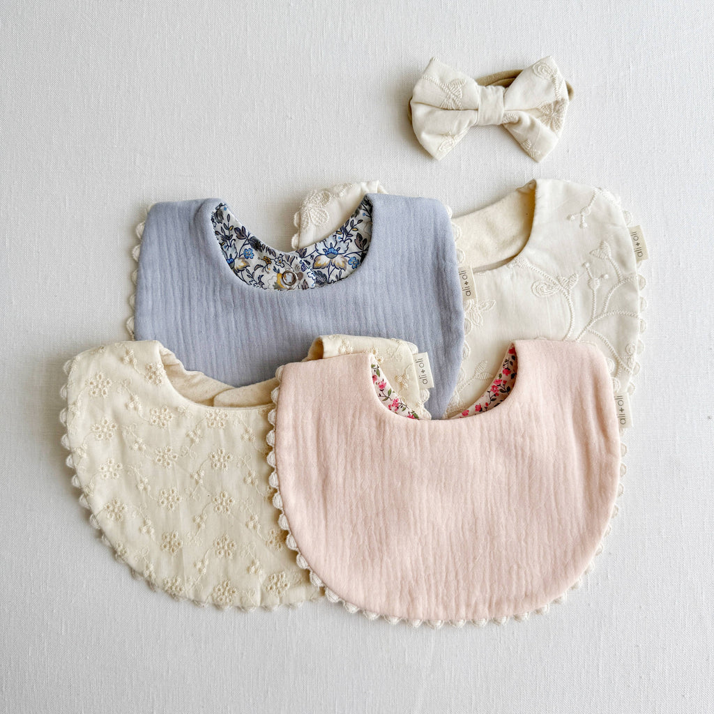 Muslin Cotton Reversable Baby Bib (Blue/Flowers)
