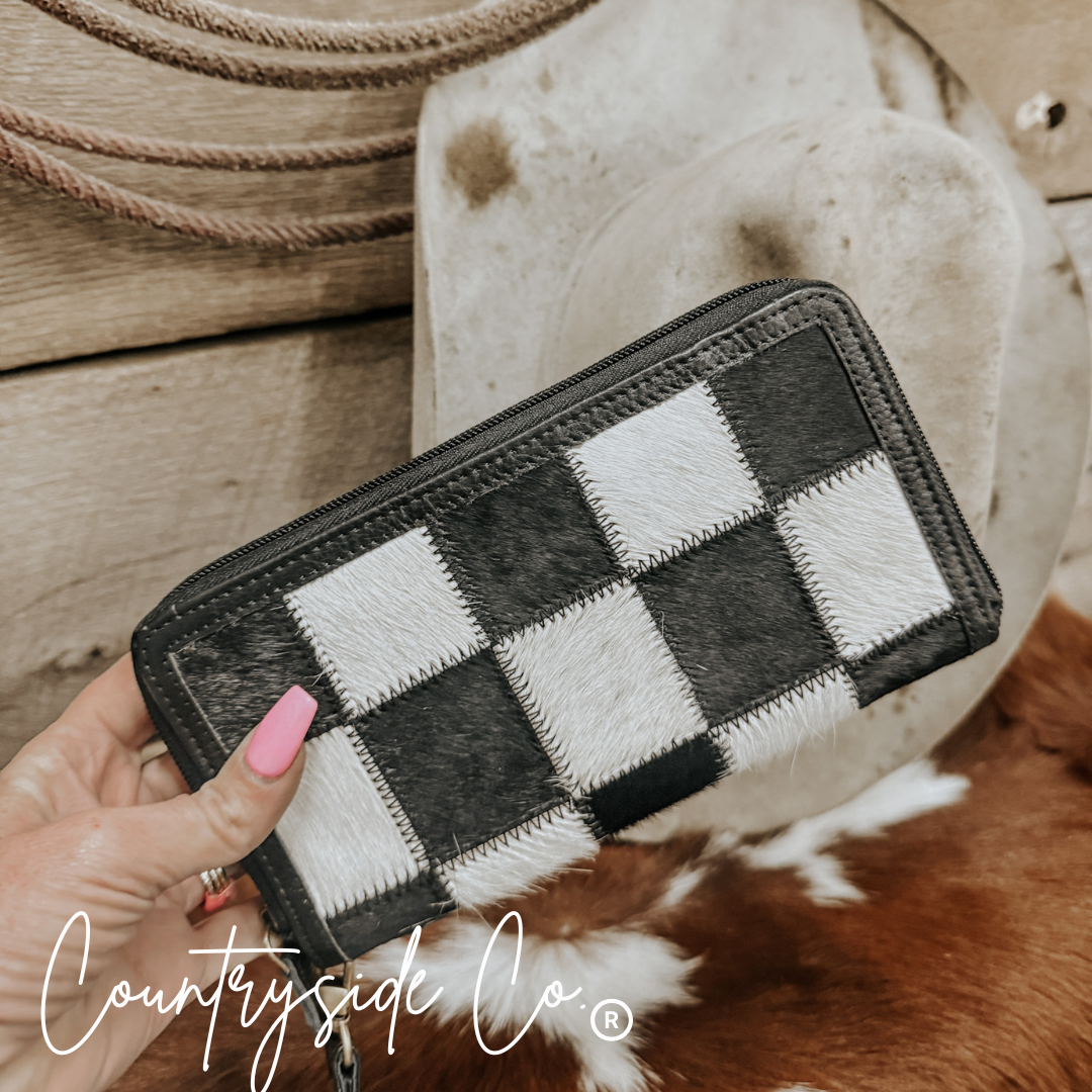 Checkered Cowhide Womens Wallet Wristlet Trendy: Black