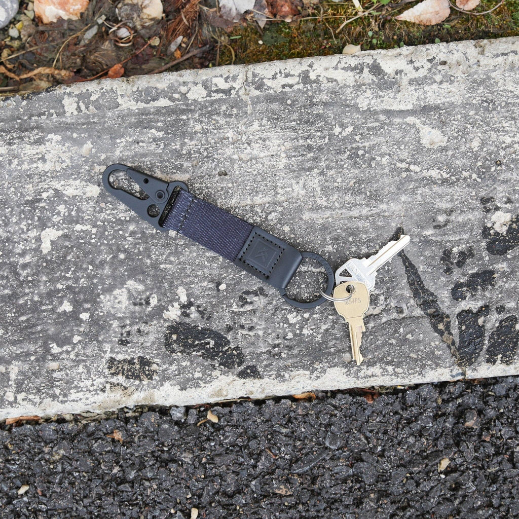 Black - Keychain Clip: Black