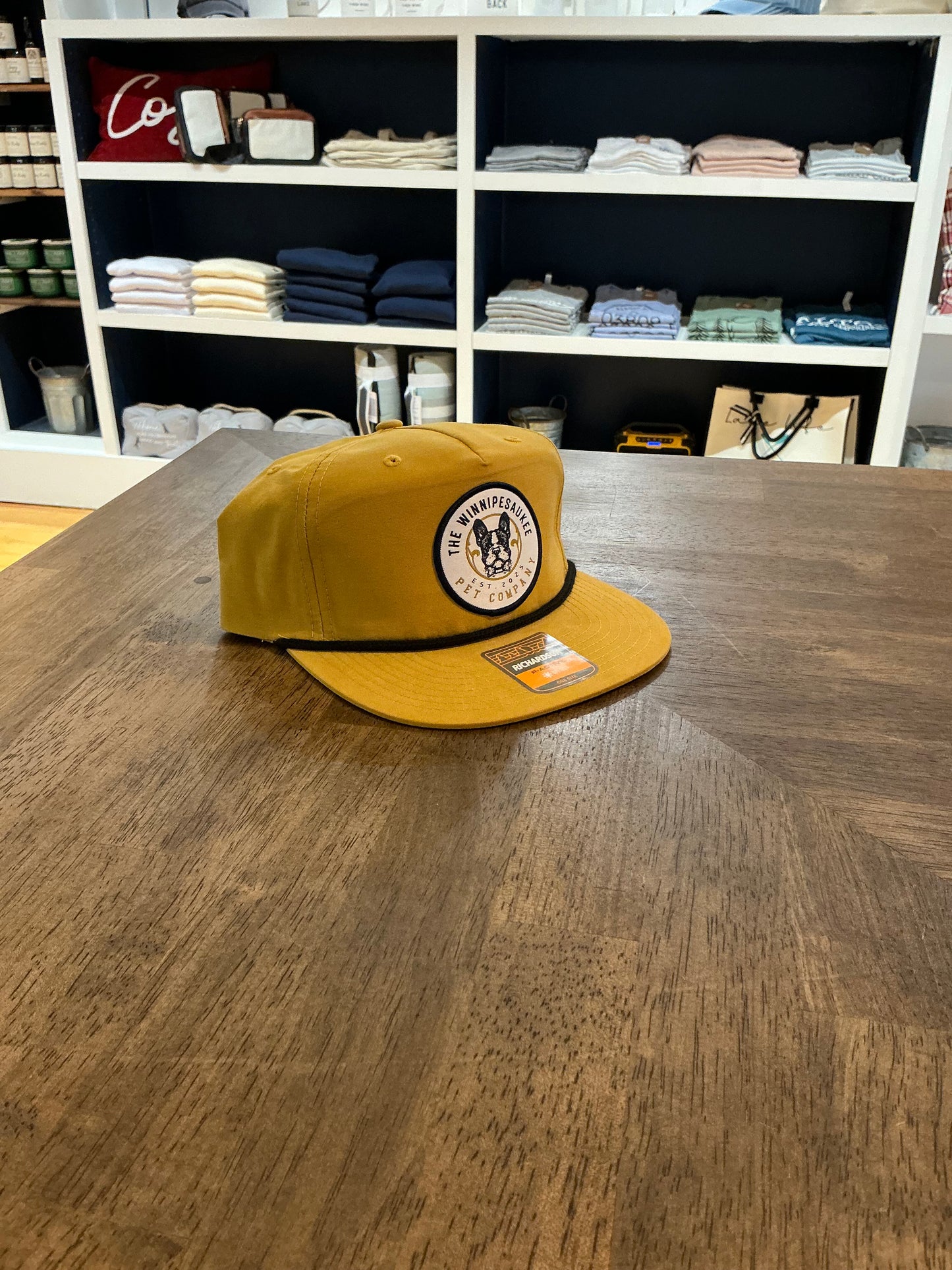 Winni Pet Co. Biscut Hat