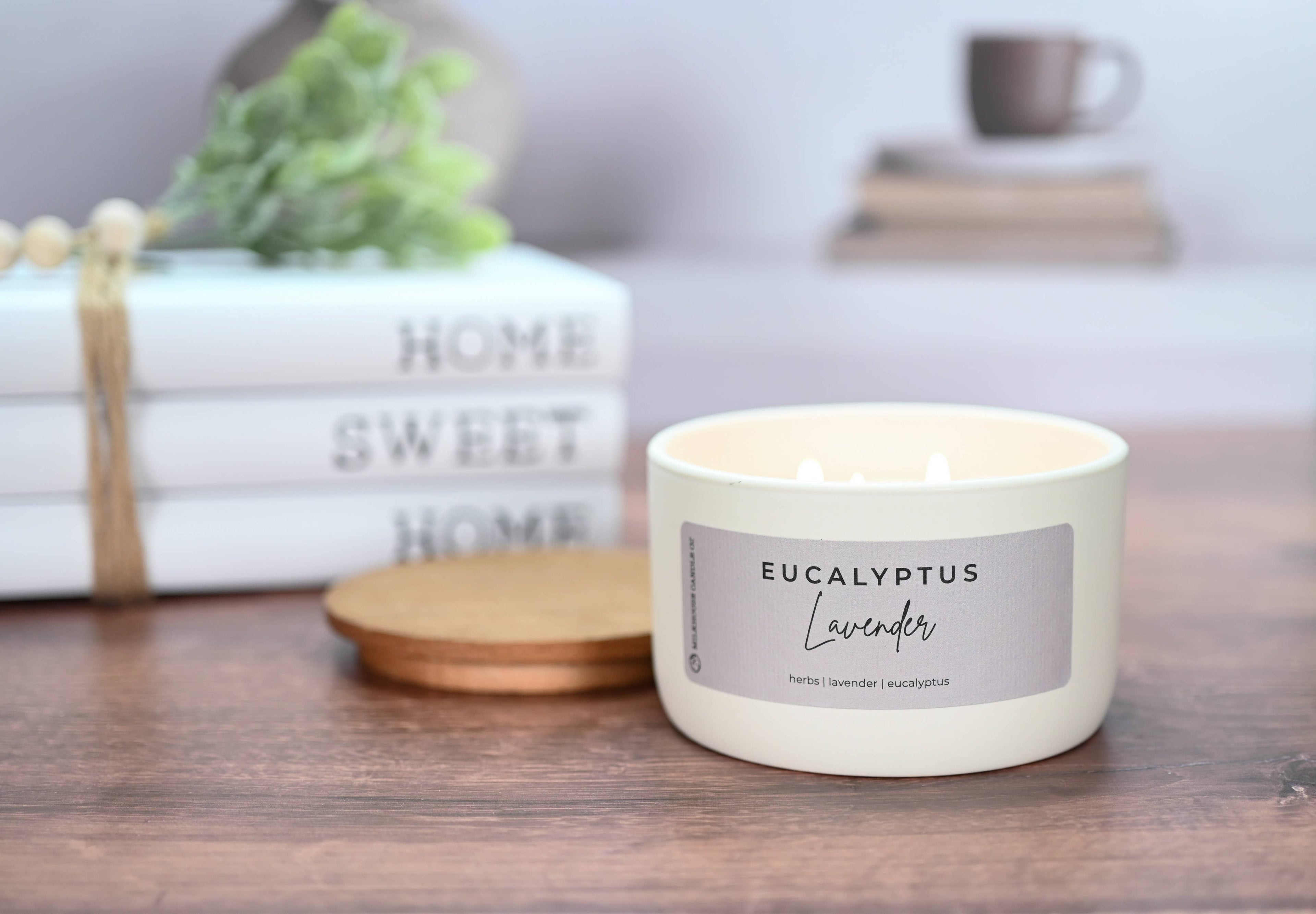 Eucalyptus Lavender | 10 oz Signature Statement Candle