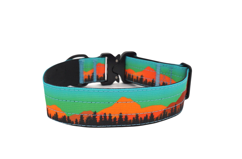 Mountain Sunset Dog Collar: L