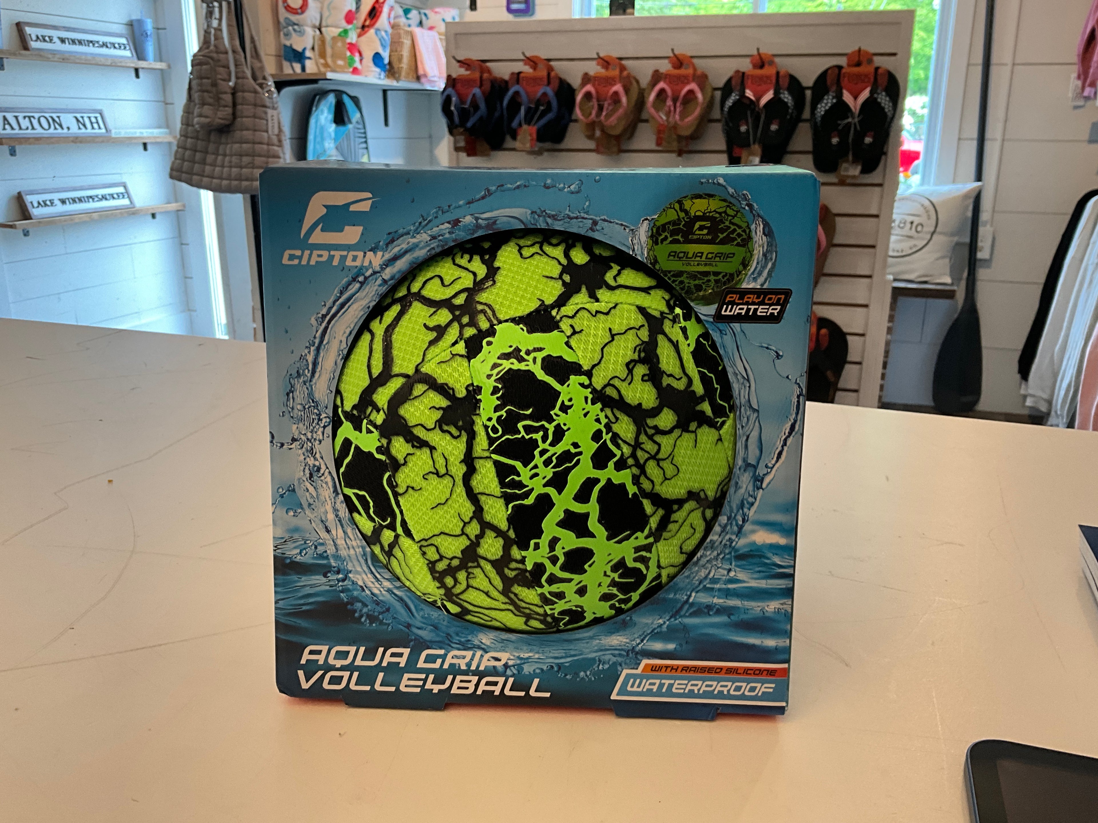 Aqua grip vollyball